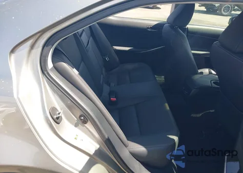 2016 Lexus Is 200T z USA, uszkodzony, nr VIN JTHBA1D2XG5015303